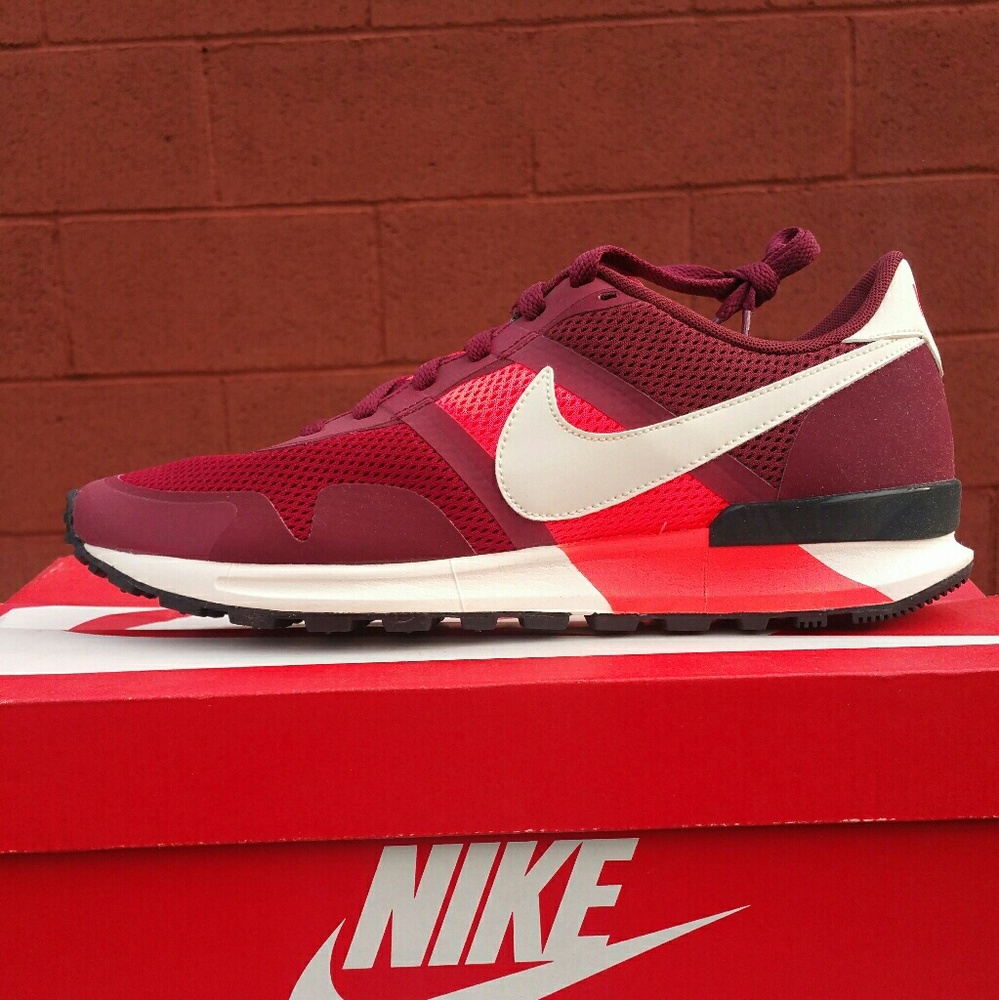 Nike Air Pegasus 83/30